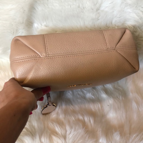 SOLD 🎉 Michael Kors muted pink chain shoulder bag - Picture 3 of 8